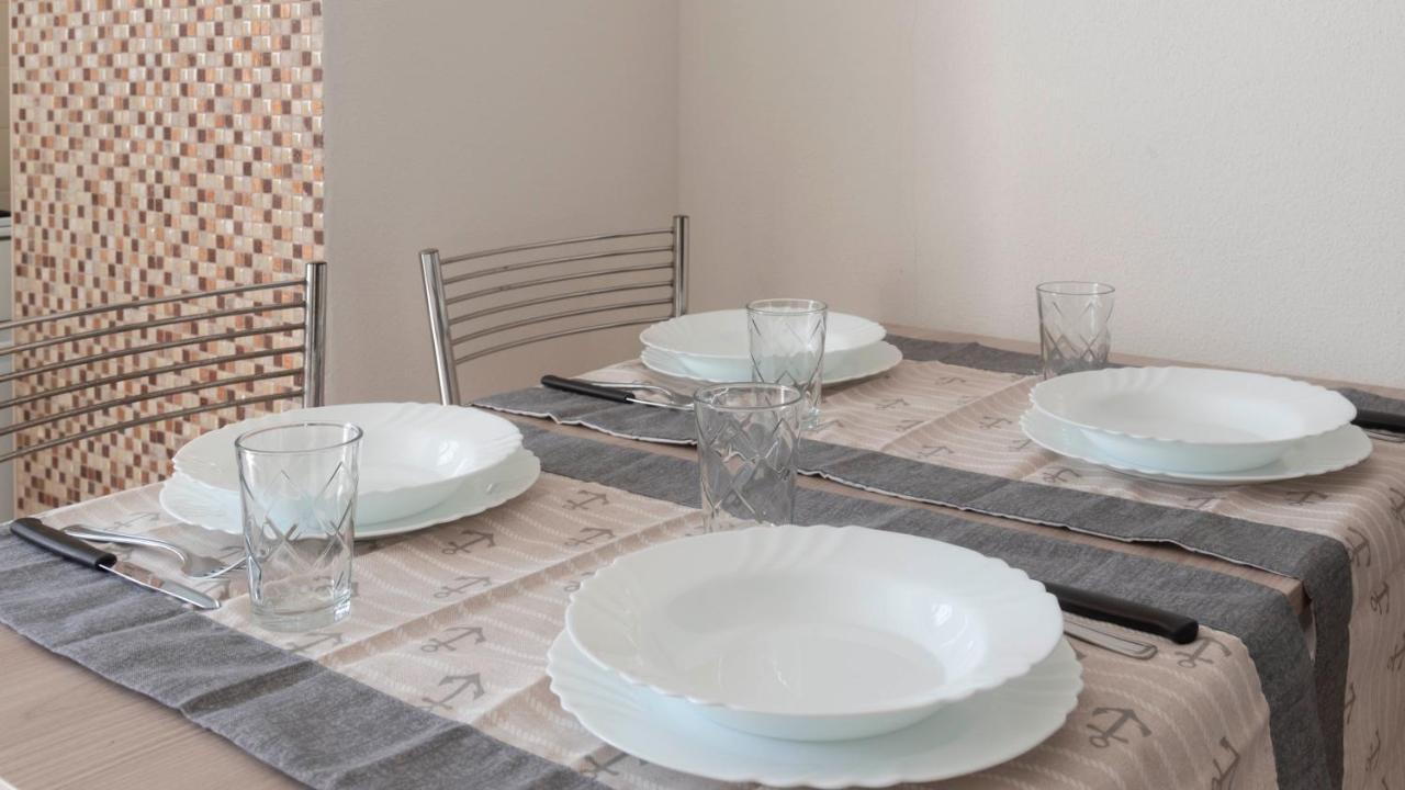 Casa Dei Lecci - Cala Gonone Apartment Bagian luar foto