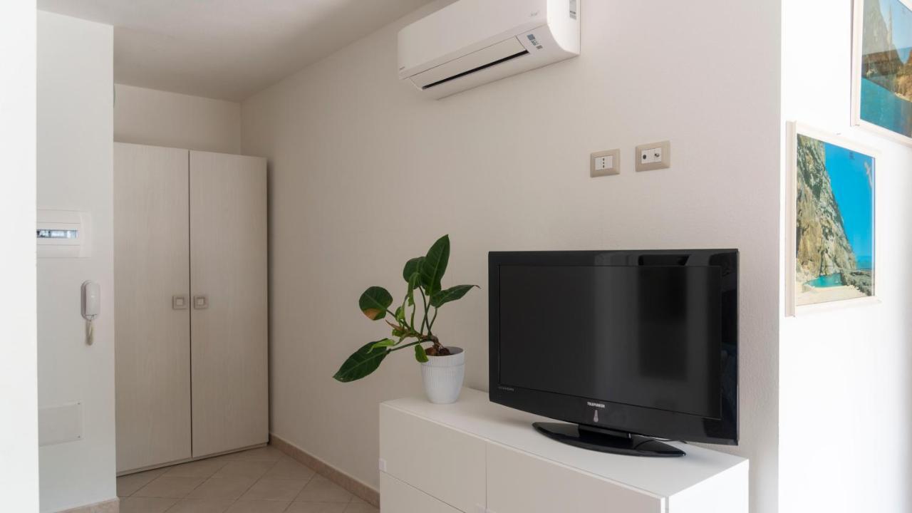 Casa Dei Lecci - Cala Gonone Apartment Bagian luar foto